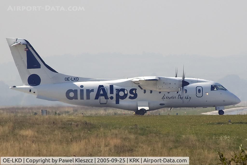 OE-LKD, 1996 Dornier 328-100 C/N 3072, go to runway 25