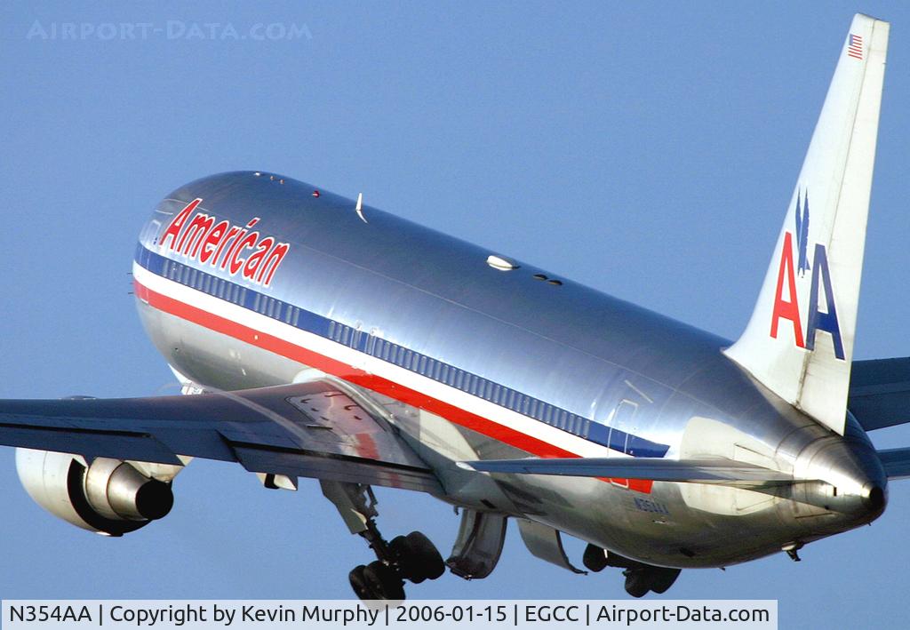N354AA, 1988 Boeing 767-323 C/N 24035, Power take off.
