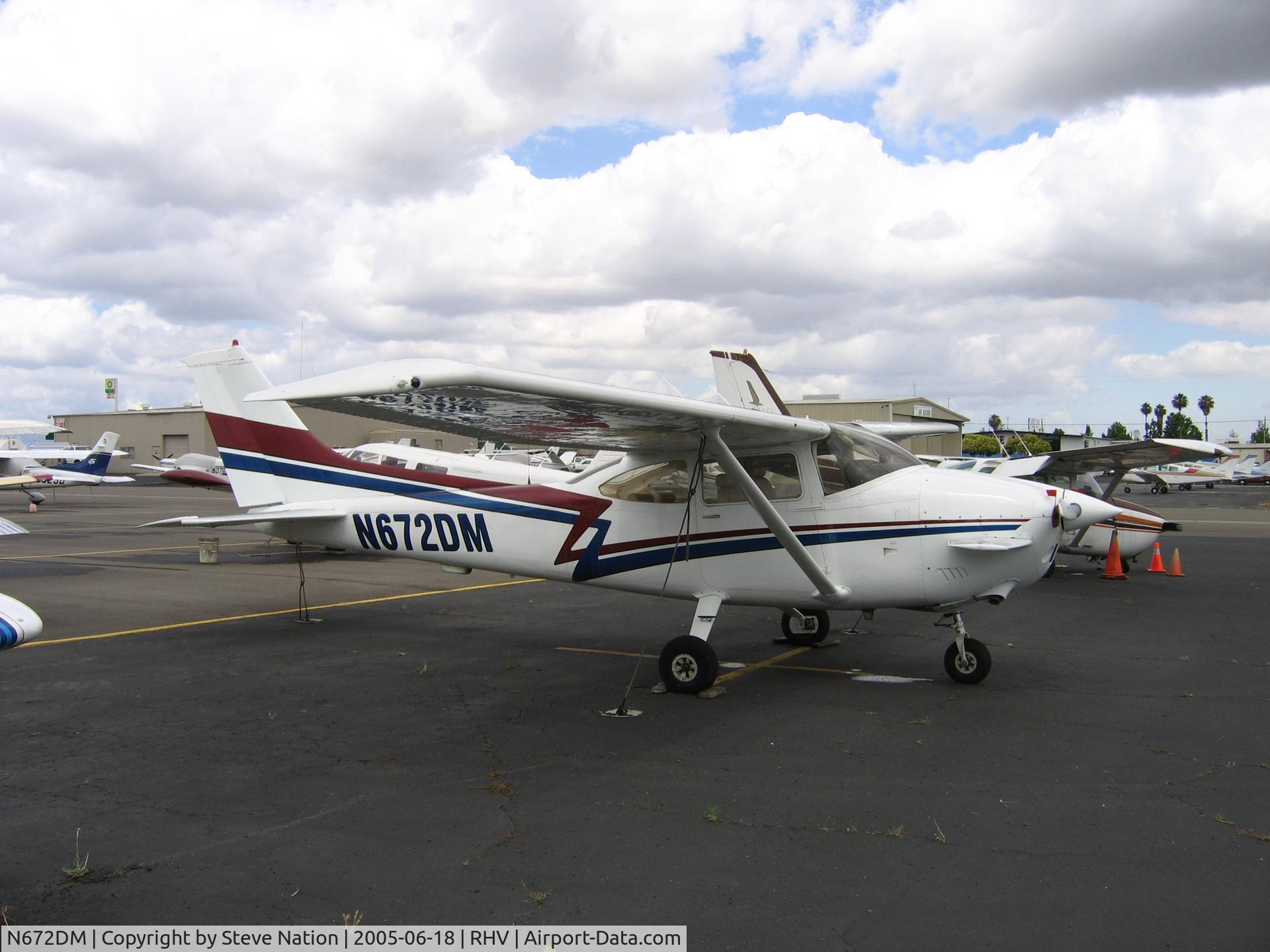N672DM, 1977 Cessna 182Q Skylane C/N 18265855, Lubbers Air 1977 Cessna 182Q at Reid-Hillview Airport, San Jose, CA