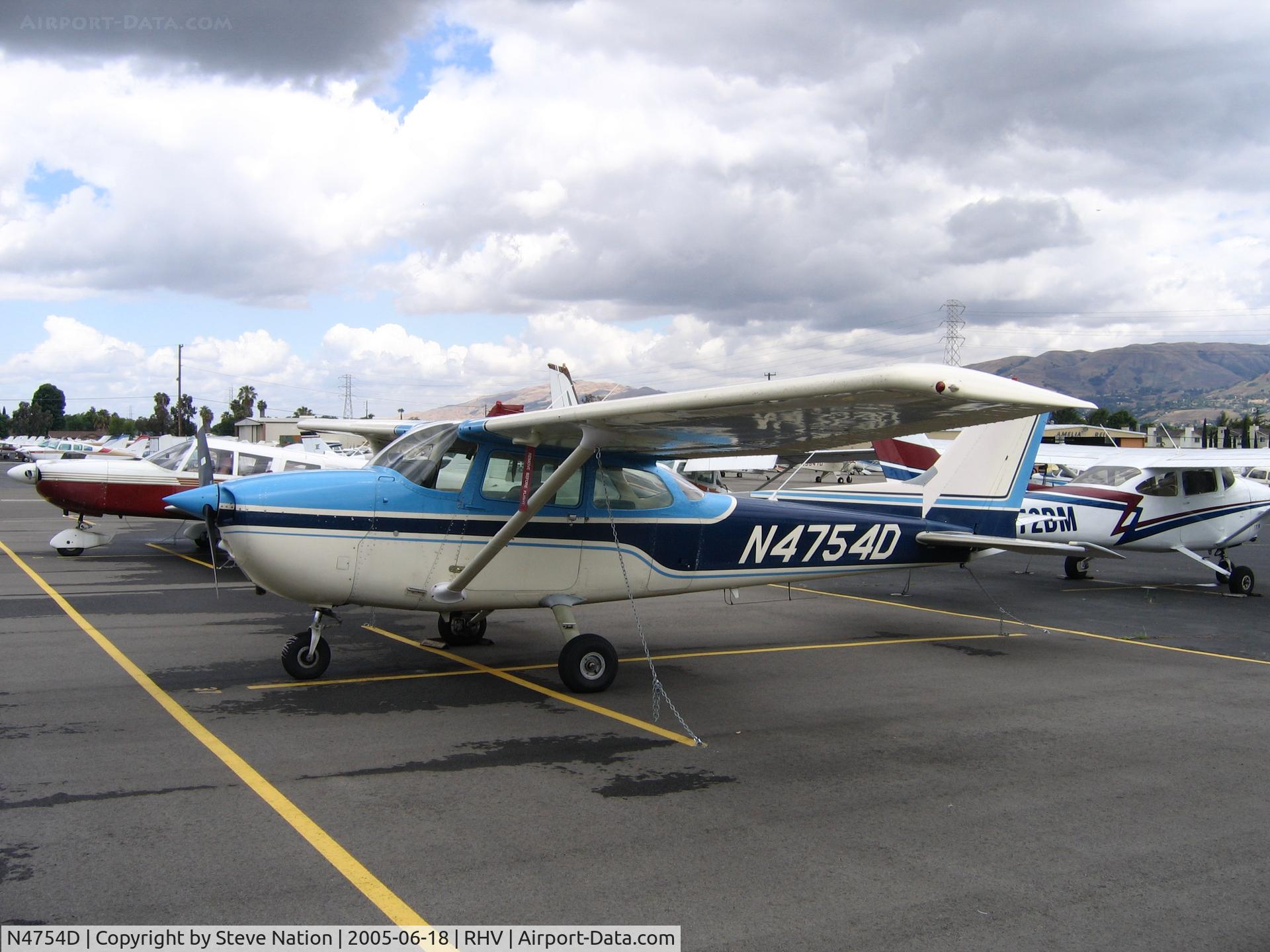 N4754D, 1979 Cessna 172N C/N 17272351, JWA Enterprises 1979 Cessna 172N at Reid-Hillview Airport, San Jose, CA