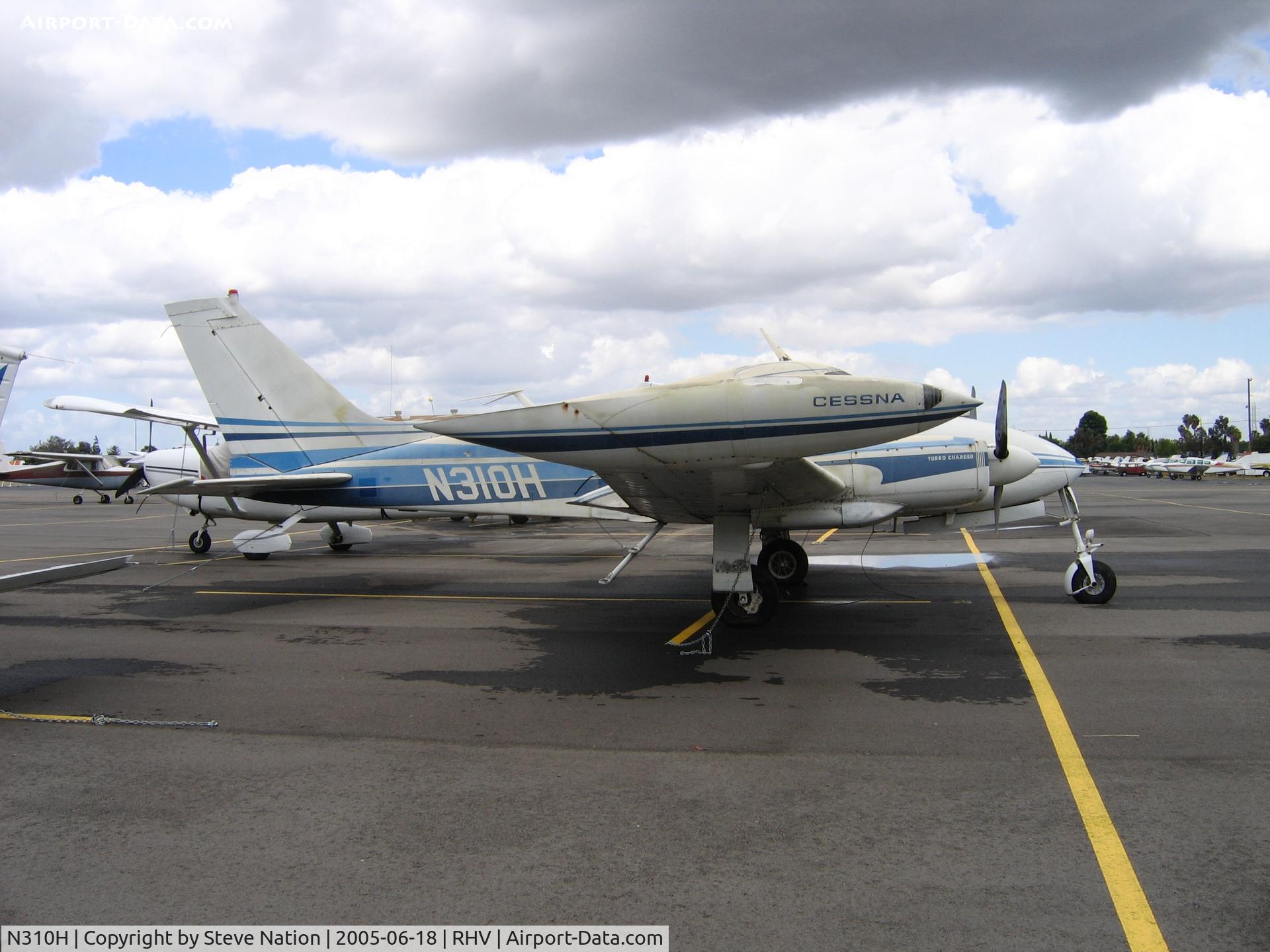 N310H, 1964 Cessna 310I C/N 310I0159, 1964 Cessna 310I at Reid-Hillview Airport, San Jose, CA