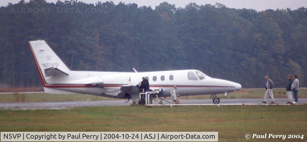 N5VP, 1978 Cessna 501 Citation I/SP C/N 501-0046, Taking on fuel at her base.