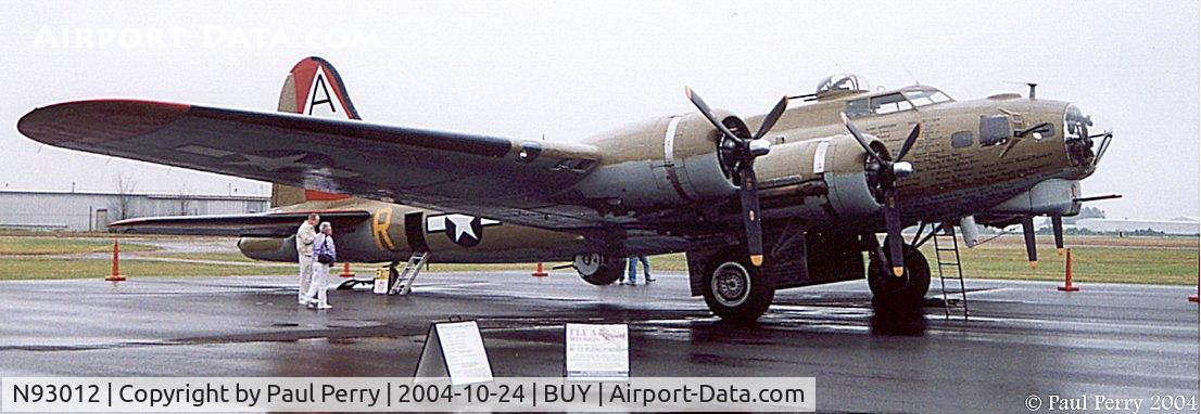 N93012, 1944 Boeing B-17G-30-BO Flying Fortress C/N 32264, The Wings of Freedom tour in Burlington, NC