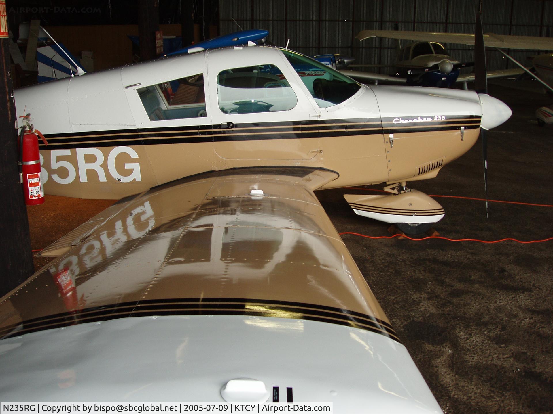 N235RG, 1963 Piper PA-28-235 C/N 28-10110, Sideshot