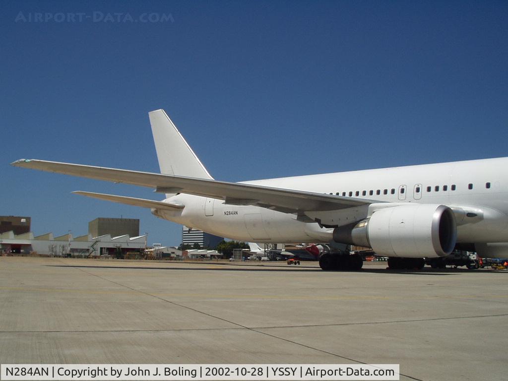 N284AN, 1997 Boeing 767-33A/ER C/N 28495, End of lease to Quantas