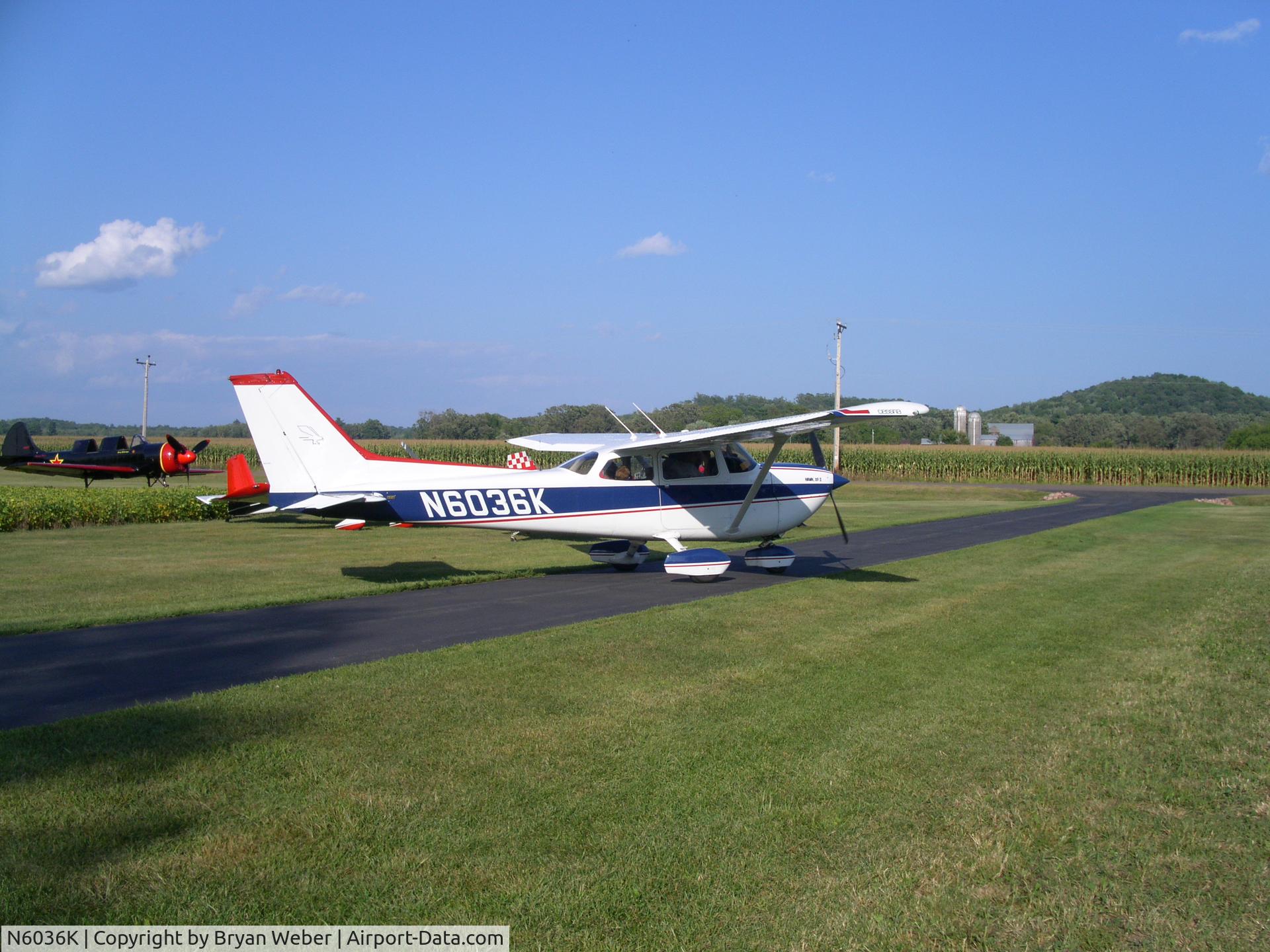 N6036K, 1976 Cessna R172K Hawk XP C/N R1722021, A warm summer day on grass in WI