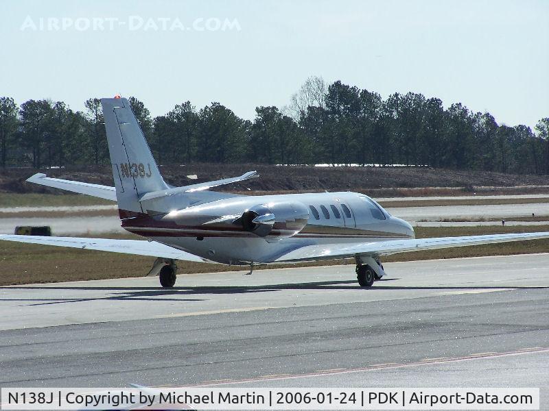 N138J, 1980 Cessna S550 Citation IIS C/N S550-0118, Taxing to Runway 2R