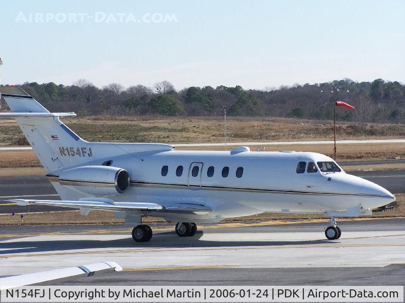 N154FJ, 1980 British Aerospace HS.125-700A C/N 257110/NA0271, Taxing to Runway 2R