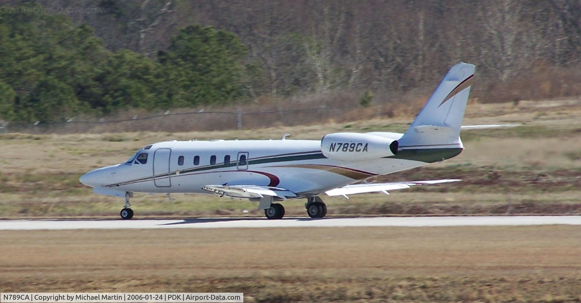 N789CA, 1994 Israel Aircraft Industries IAI-1125 Westwind Astra C/N 074, Departing PDK on 2R