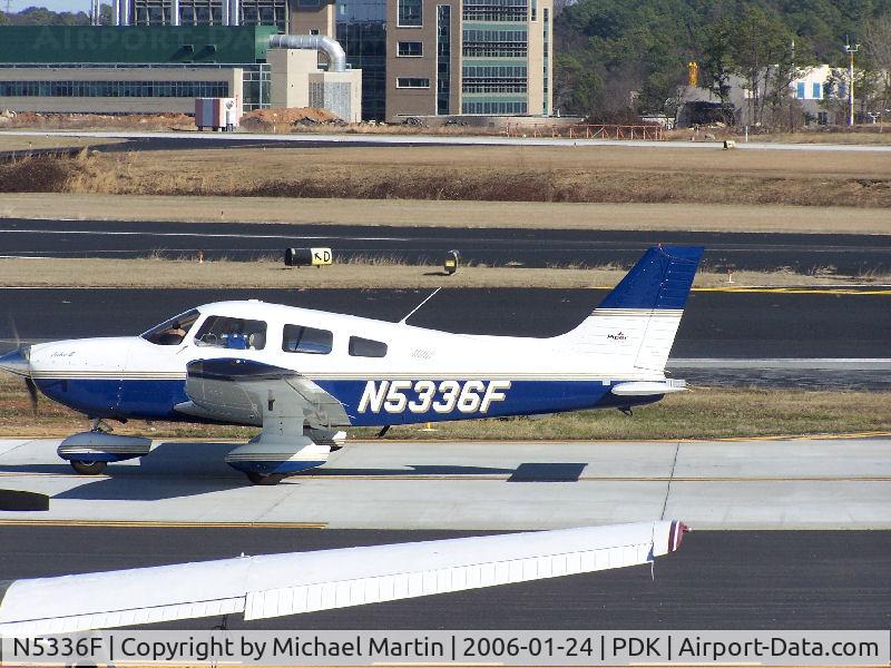 N5336F, Piper PA-28-181 C/N 28-43471, Taxing to Epps Air Service