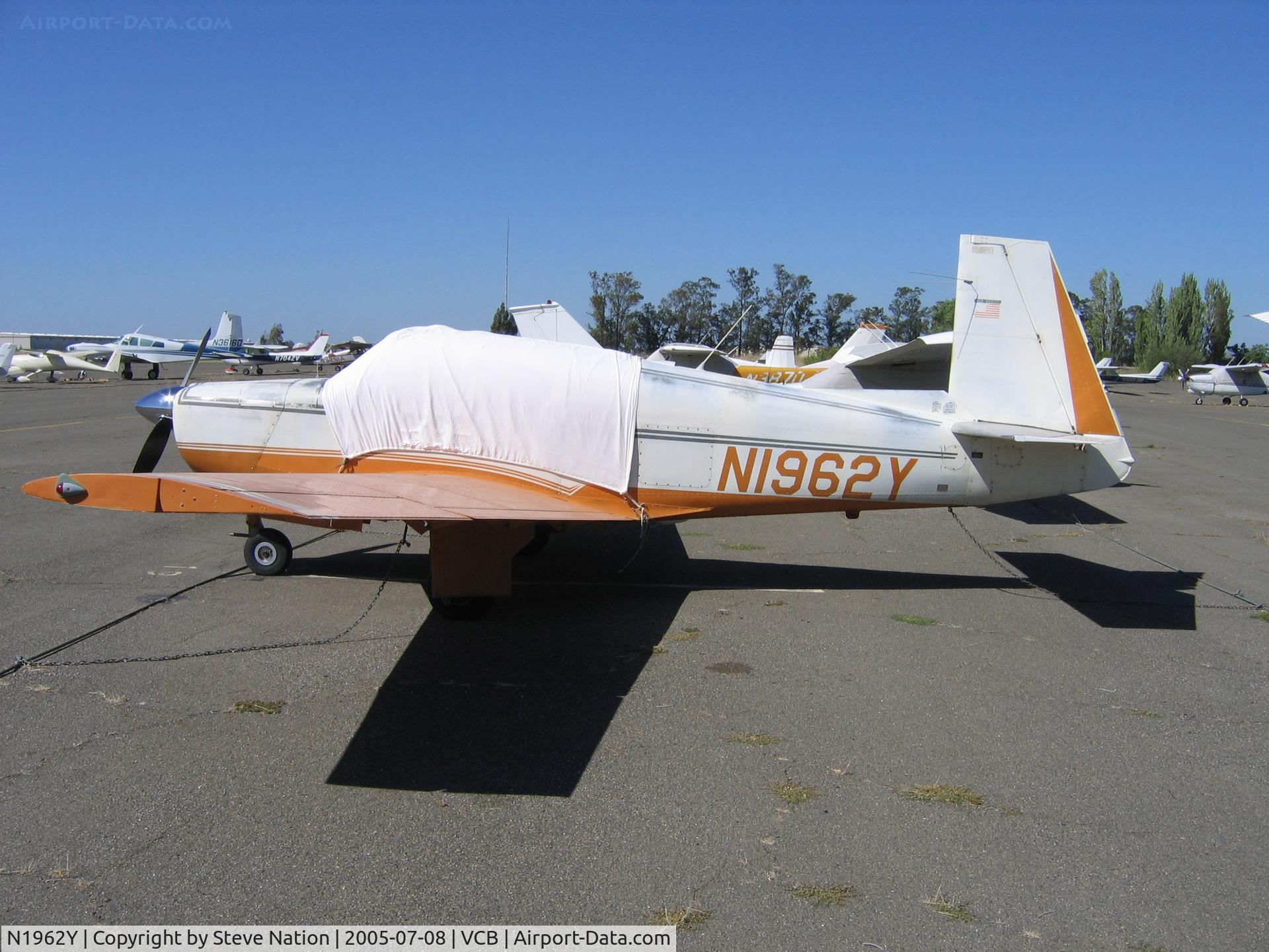 N1962Y, 1964 Mooney M20D Master C/N 227, 1964 Mooney M20D at Nut Tree Airport, Vacaville, CA