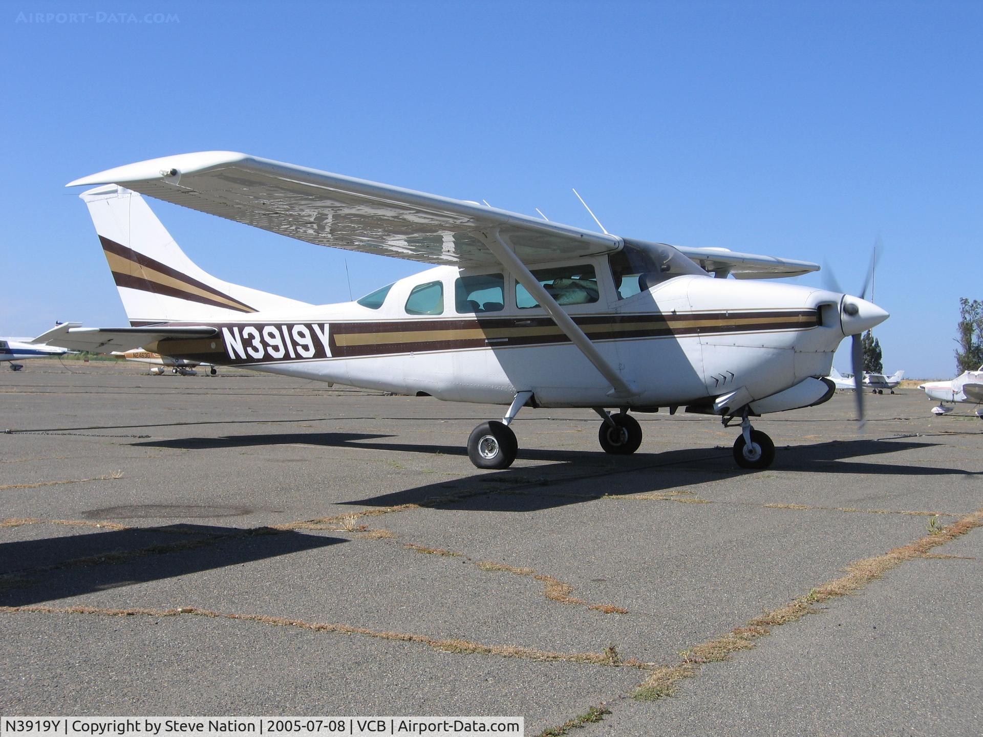 N3919Y, 1964 Cessna 210D Centurion C/N 21058419, 1964 Cessna 210J at Nut Tree Airport, Vacaville, CA