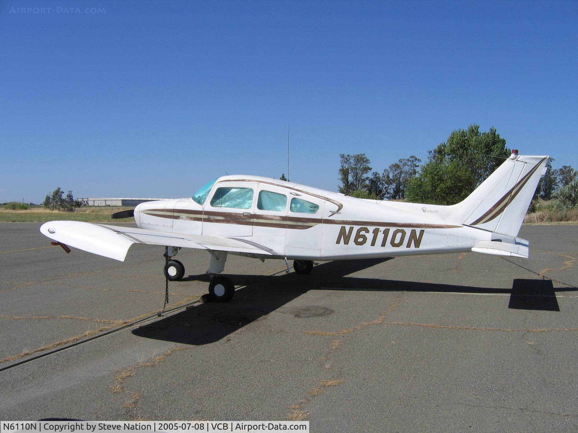 N6110N, 1969 Beech B23 Musketeer C/N M-1195, 1969 Beech B23 Muskateer at Nut Tree Airport, Vacaville, CA