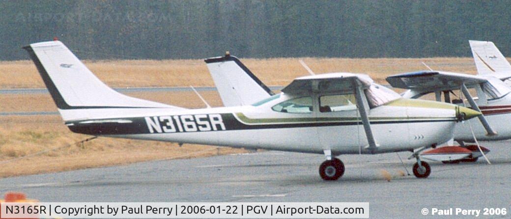 N3165R, 1967 Cessna 182L Skylane C/N 18258565, Tied down on a quite foggy and drizzly day