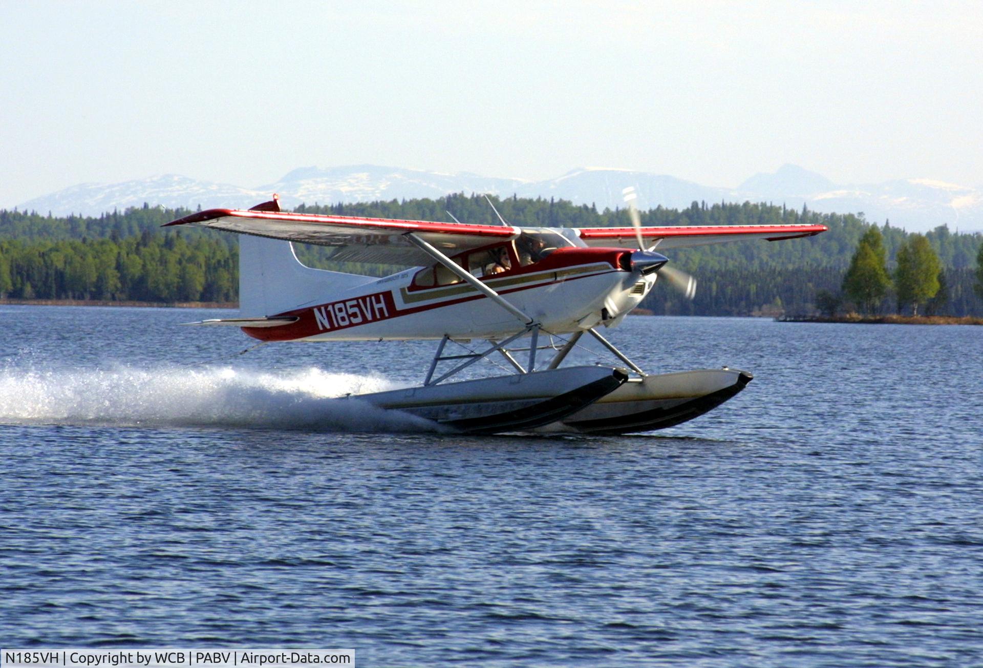 N185VH, 1976 Cessna A185F Skywagon 185 C/N 18502987, N185VH departing Red Shirt Lake Alaska
