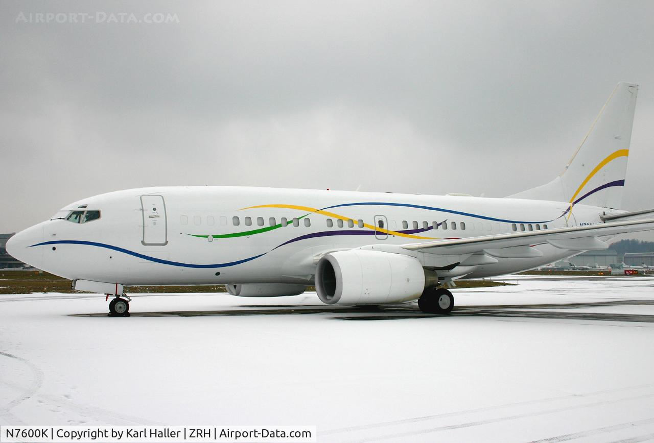 N7600K, 2001 Boeing 737-7BC C/N 32628, special gast on WEF in Davos 2006