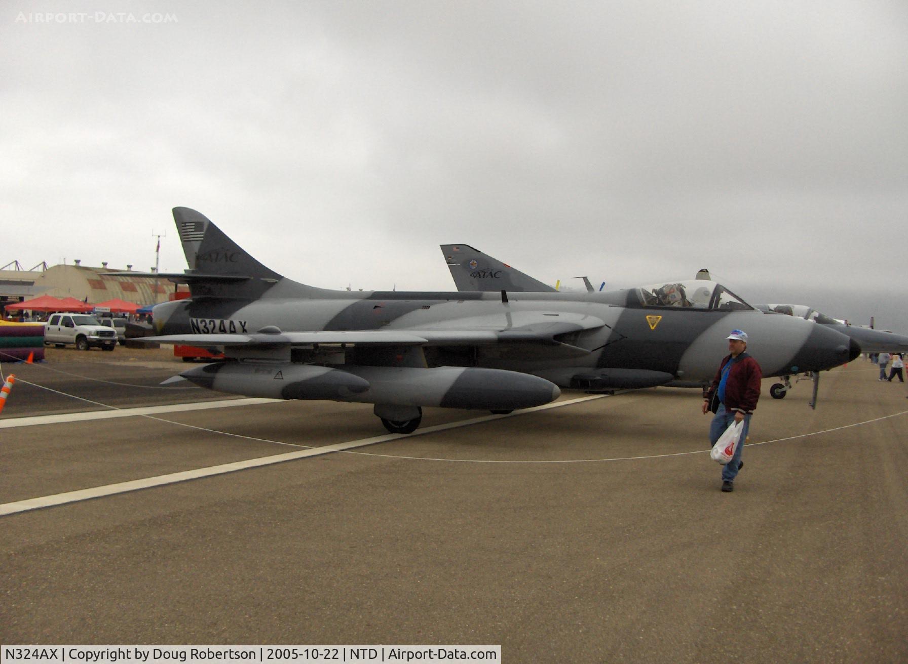 N324AX, 1958 Hawker Hunter F.58 C/N 41H-697397, Hawker HUNTER F MK58 Turbo jet