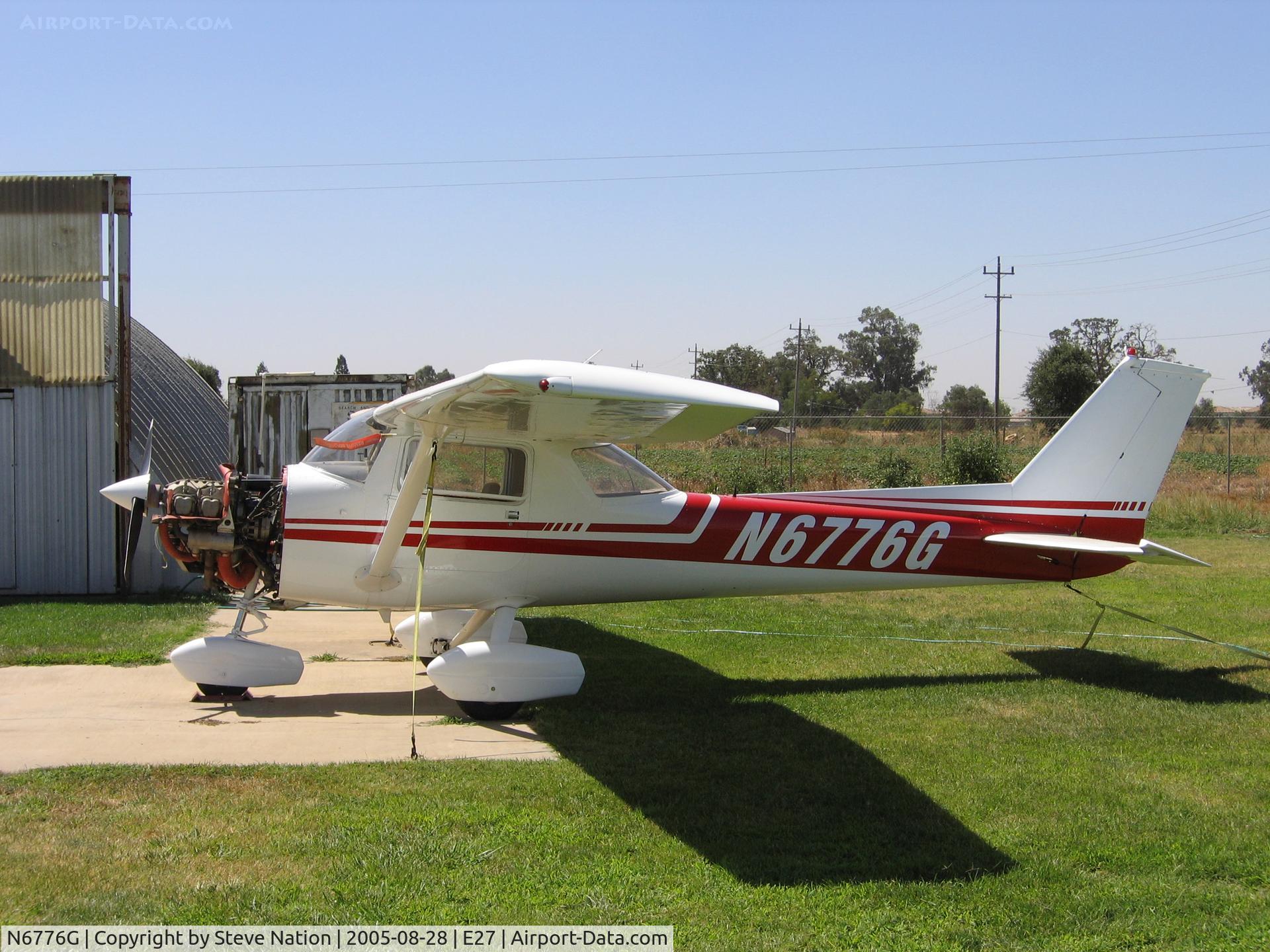 N6776G, 1970 Cessna 150L C/N 15072276, 1970 Cessna 152L at Elk Grove Airport, CA