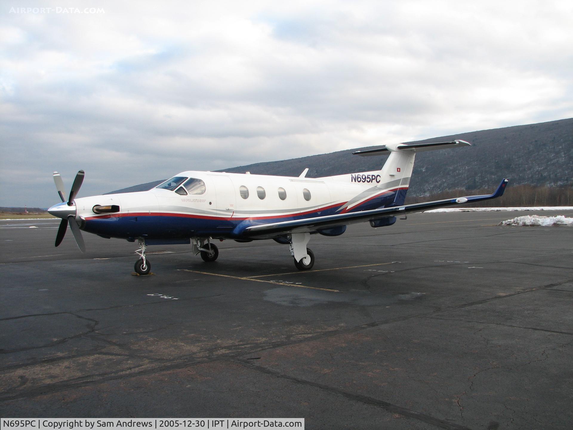 N695PC, 1999 Pilatus PC-12/45 C/N 305, PC-12/45 from North Carolina sitting on the ramp waiting to return.