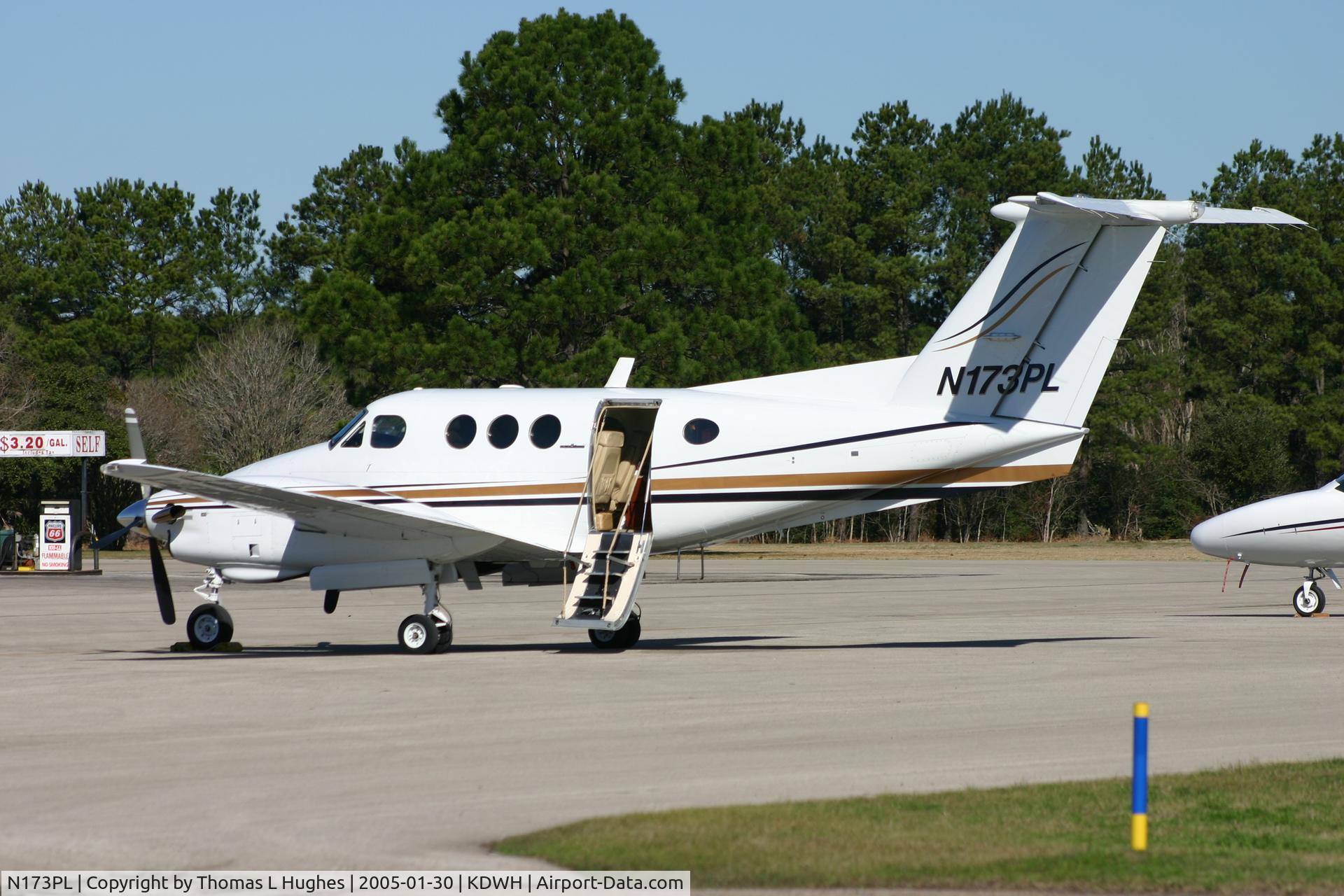 N173PL, 1981 Beech F90 King Air C/N LA-106, Beech F90