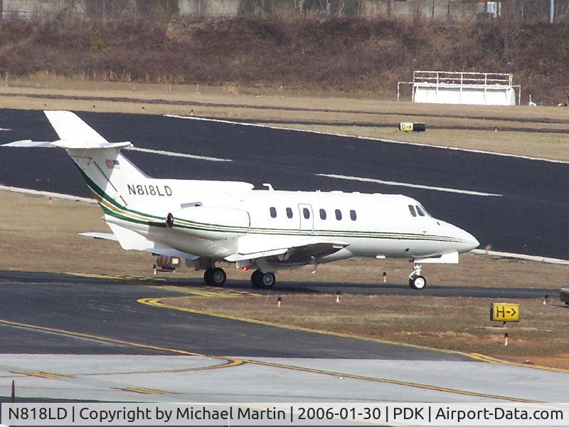 N818LD, 1982 British Aerospace HS.125-700A C/N 257192/NA0337, Taxing to Runway 2L