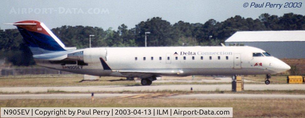 N905EV, 2002 Bombardier CRJ-200ER (CL-600-2B19) C/N 7632, Atlantic Southeast Airlines coming in to Wilmington NC