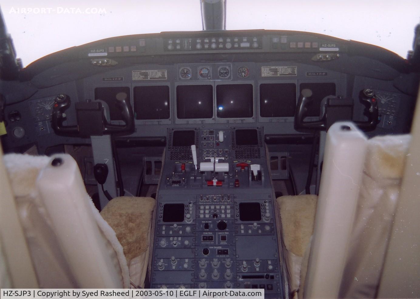 HZ-SJP3, 1997 Canadair Challenger 604 (CL-600-2B16) C/N 5346, Front Office - HZ-SPJ3