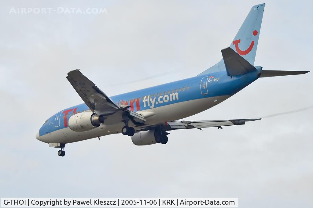 G-THOI, 1998 Boeing 737-36Q C/N 29327, Cleared to land runway 25