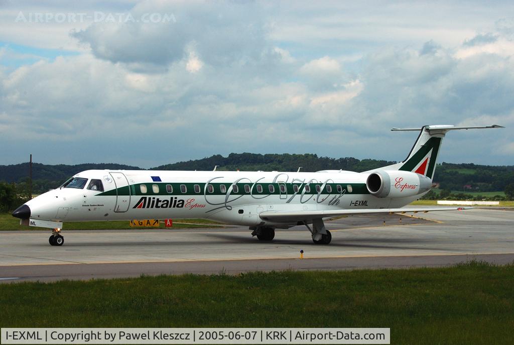 I-EXML, 2003 Embraer ERJ-145LR (EMB-145LR) C/N 145709, taxi to airport