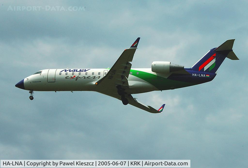 HA-LNA, 2002 Canadair CRJ-100ER (CL-600-2B19) C/N 7676, final short to RWY25