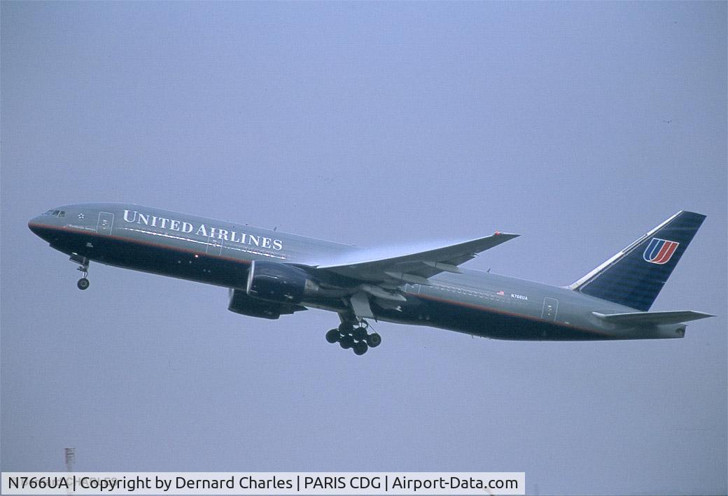 N766UA, 1994 Boeing 777-222 C/N 26917, United Airlines Boeing 777-222 now belonging to Air-India Tail No. VT-AIR