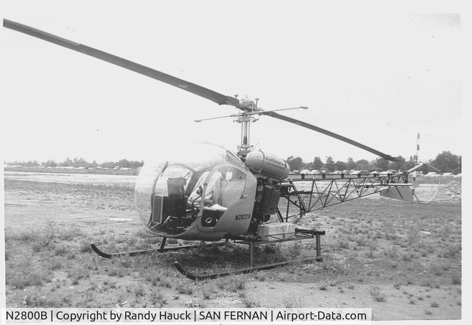 N2800B, 1956 Bell 47G-2 C/N 1507, This was at the San Fernando Airport