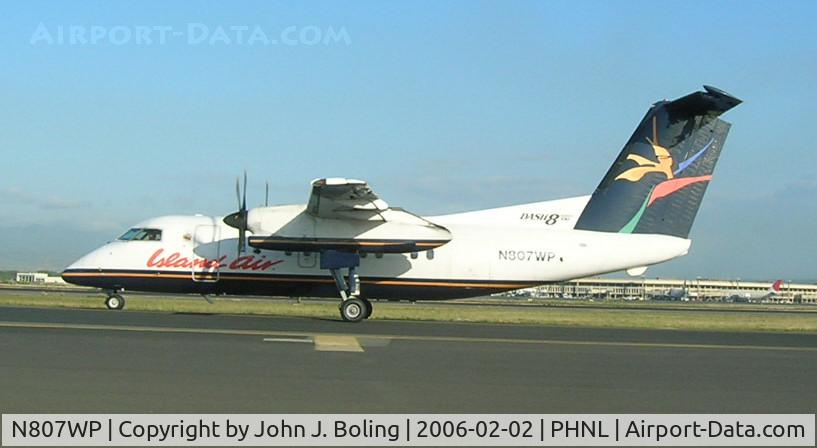 N807WP, 1985 De Havilland Canada DHC-8-102 Dash 8 C/N 023, Dash 8 on taxiway C