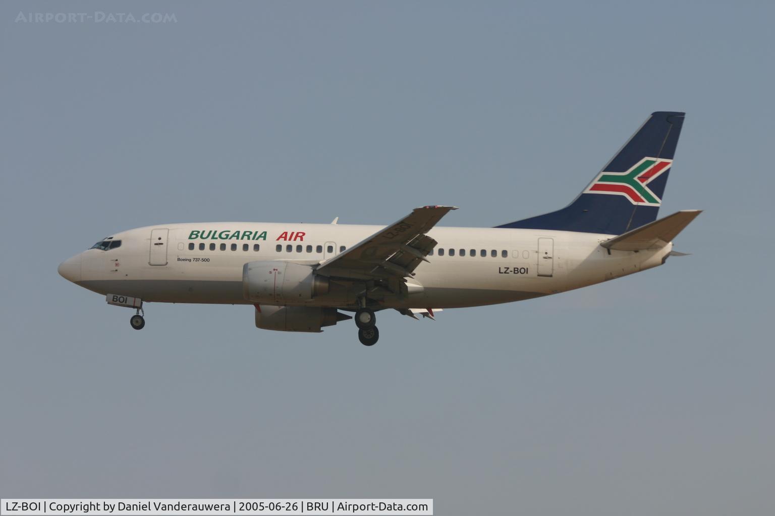 LZ-BOI, 1991 Boeing 737-530 C/N 25311, with national colours on tail