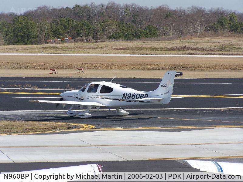 N960BP, 2004 Cirrus SR22 GTS C/N 1110, Taxing to 20R