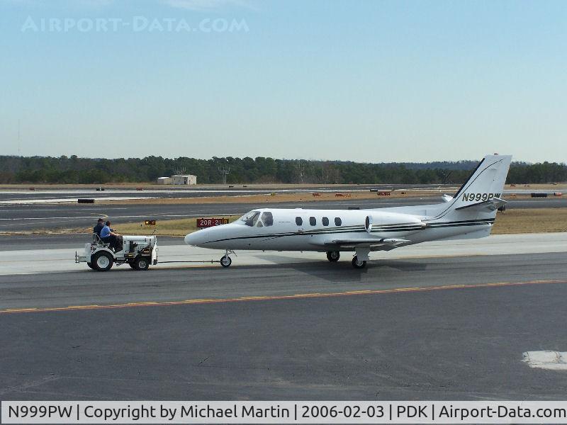 N999PW, 1980 Cessna 501 Citation I/SP C/N 501-0160, Tug 2 getting ready to move aircraft