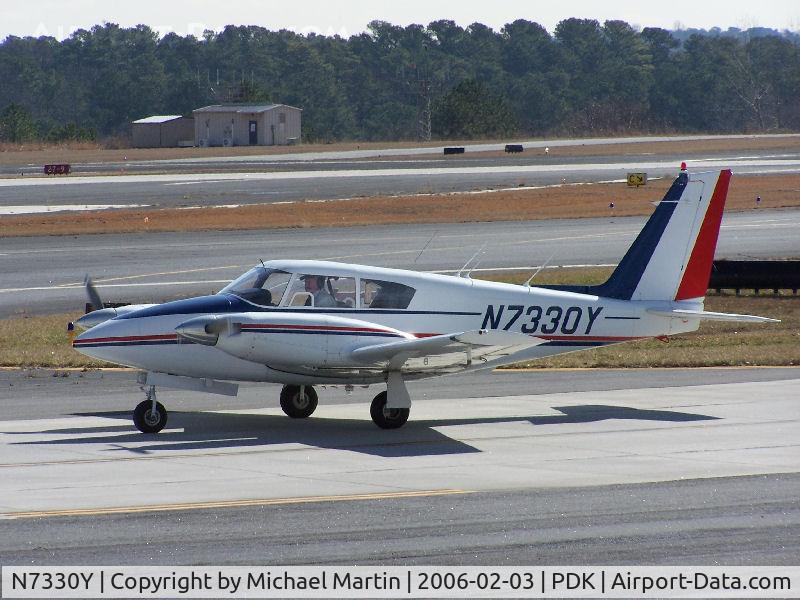 N7330Y, 1964 Piper PA-30 Twin Comanche C/N 30-378, Taxing to 20R