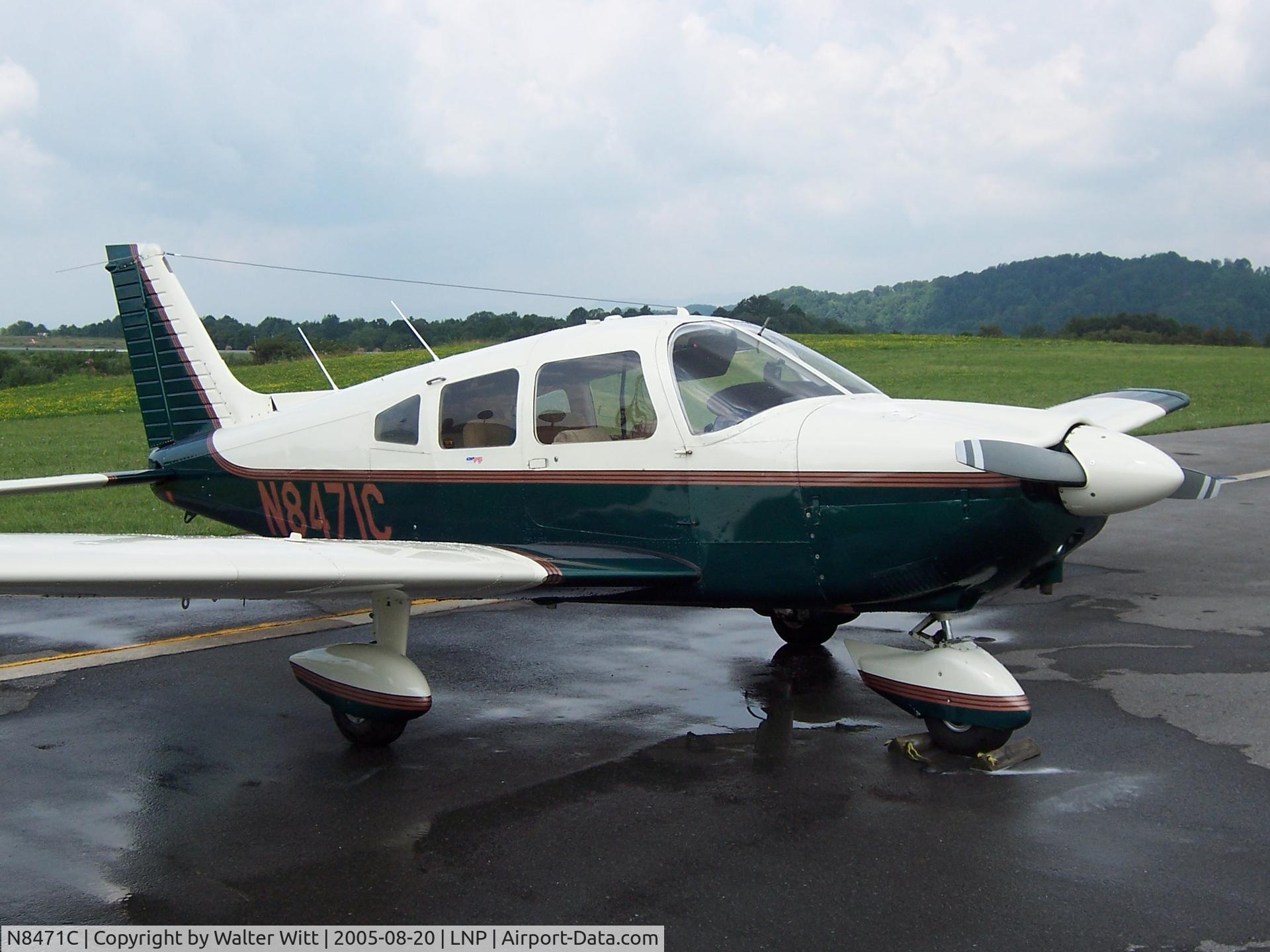 N8471C, 1976 Piper PA-28-181 C/N 28-7690142, 1976 Piper Archer II