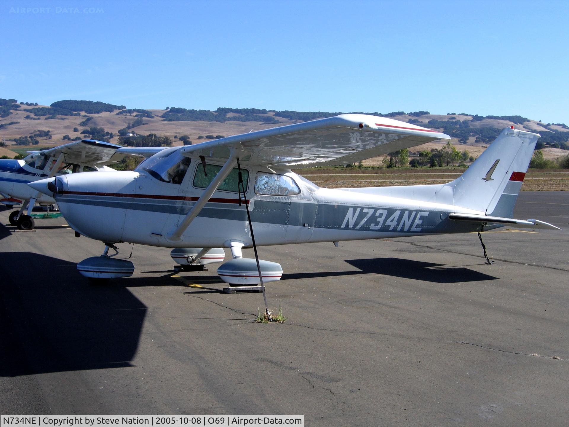 N734NE, 1977 Cessna 172N C/N 17268977, 1977 Cessna 172N at Petaluma, CA