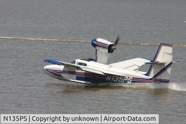 N135PS, 1977 Consolidated Aeronautics Inc. LAKE LA-4-200 C/N 851, Lake Livingston Texas