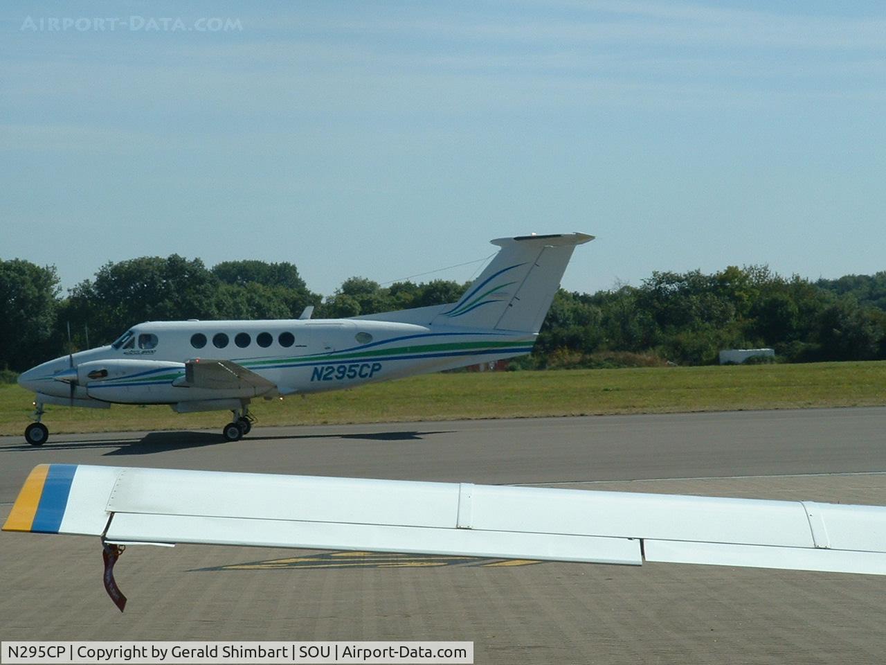 N295CP, 1988 Beech B200 King Air C/N BB-1295, Beech B.200 Super King Air