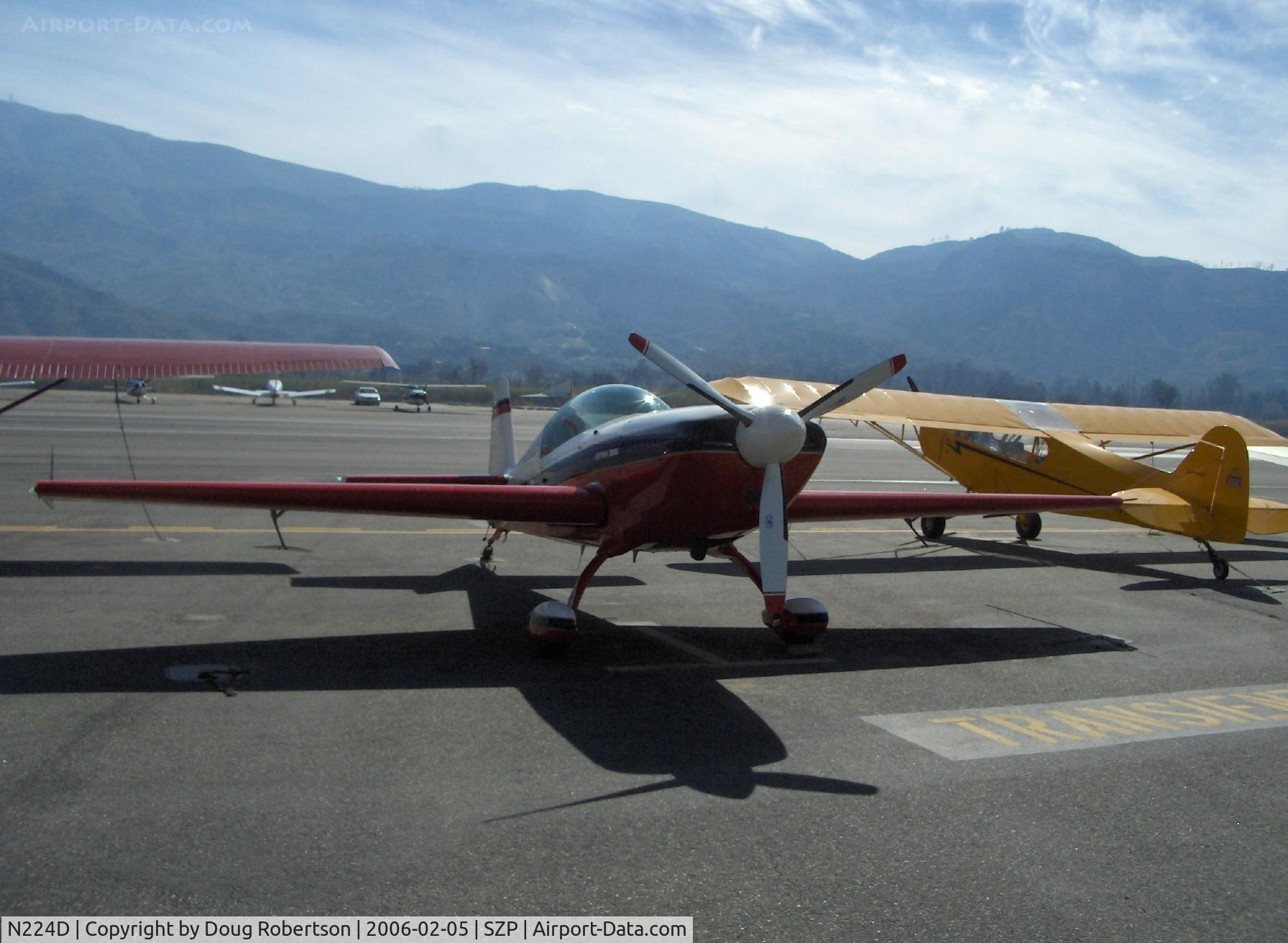 N224D, 1996 Extra EA-300/L C/N 028, 1996 EXTRA Flugzeugbau EA 300L AKROBAT, Lycoming AEIO-540-L1B5 300 Hp, Std. class