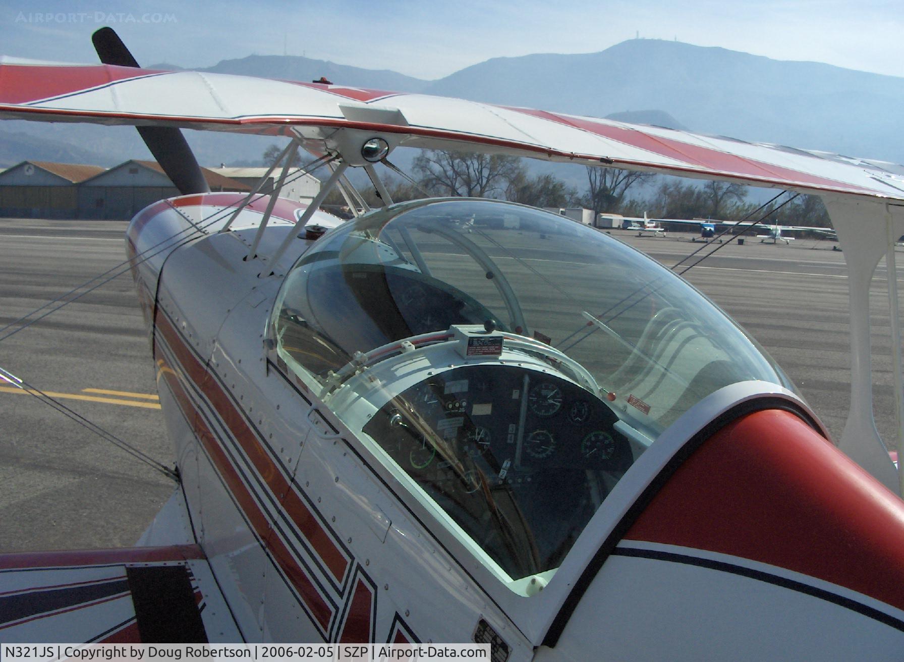 N321JS, 1992 Aviat Pitts S-2B Special C/N 5252, 1992 Aviat PITTS S-2B, Lycoming AEIO-540, dual panels