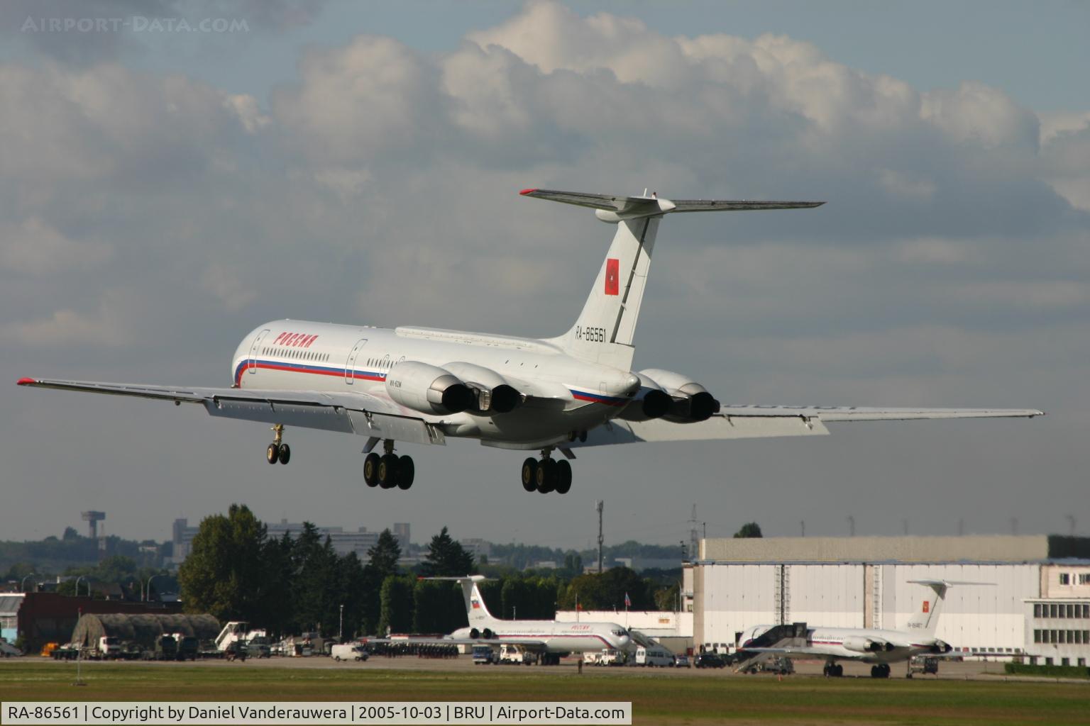RA-86561, 1992 Ilyushin Il-62M C/N 4154842, on the military apron, left: RA-86559 (President W.Putin) and right: RA-86467