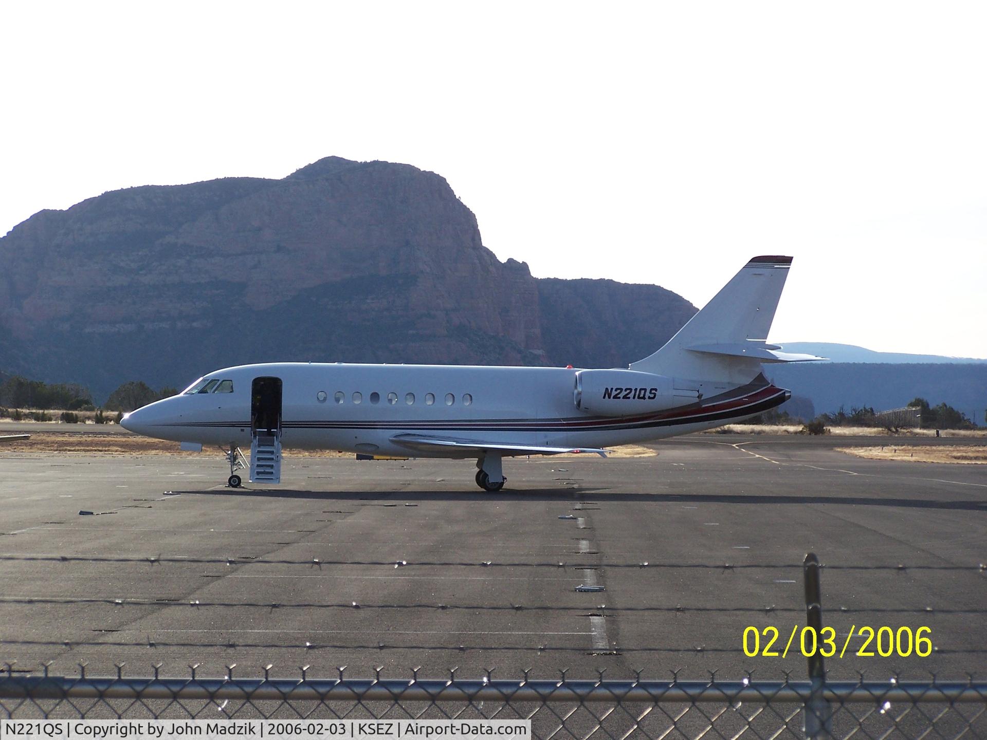 N221QS, 2004 Dassault Falcon 2000EX C/N 54, Sedona Airport