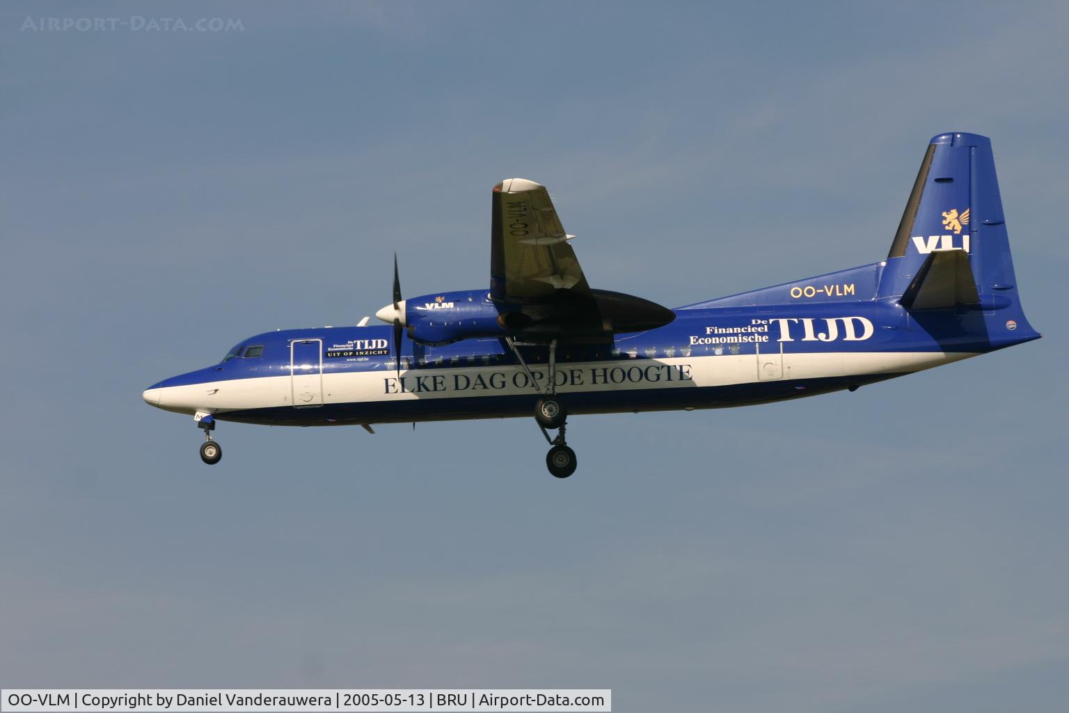 OO-VLM, 1988 Fokker 50 C/N 20135, Elke Dag op de Hoogte