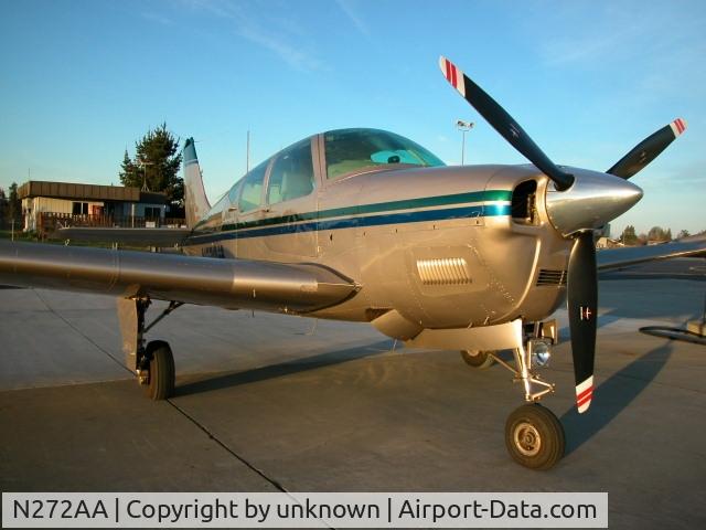 N272AA, 1960 Beech 35-33 Debonair C/N CD-34, N272AA