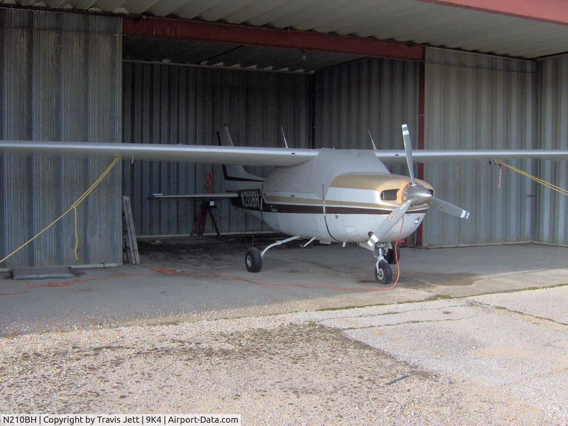 N210BH, 1975 Cessna T210L Turbo Centurion C/N 21060954, 1975 Cessna T210 Centurion