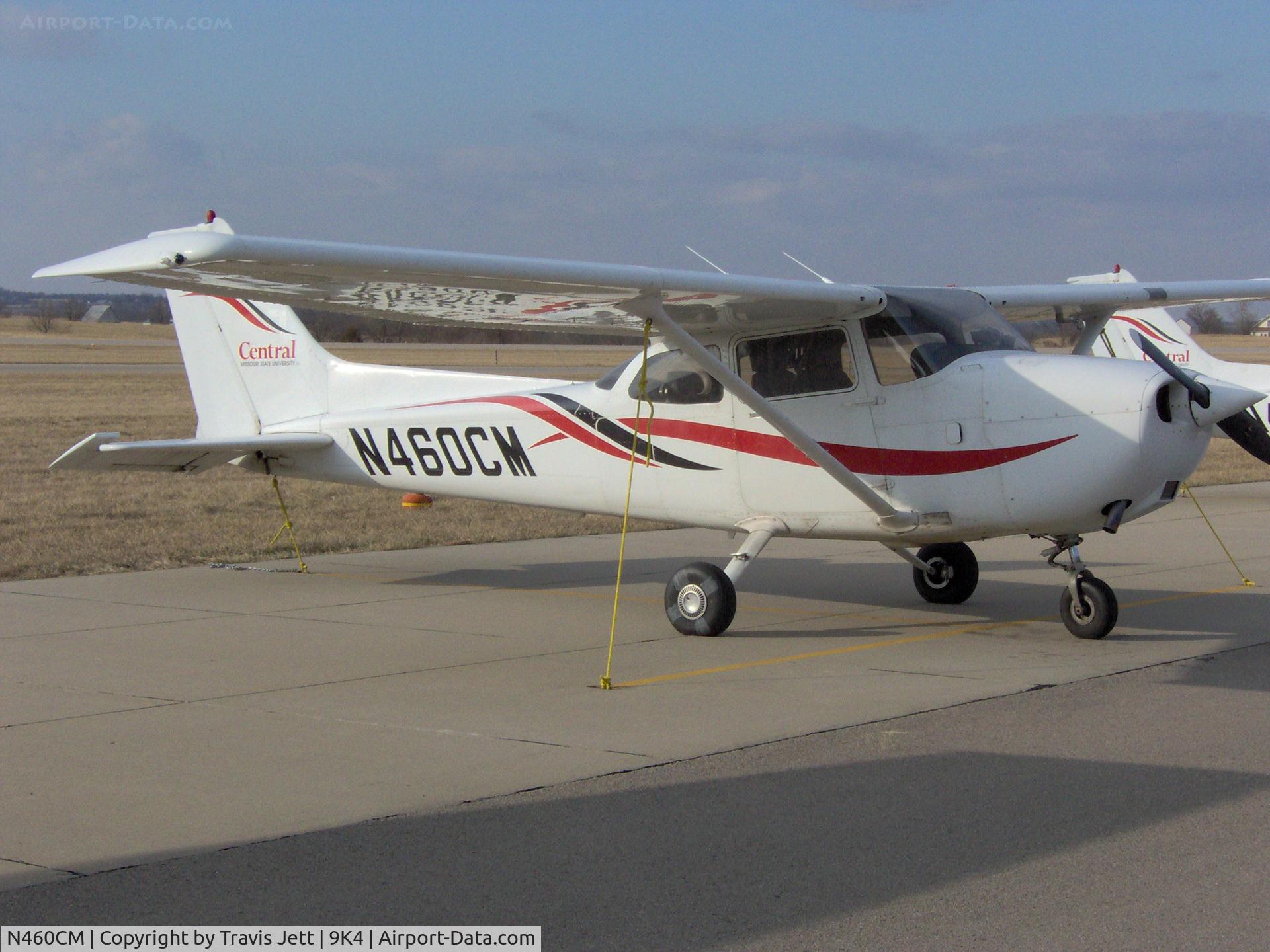 N460CM, 2000 Cessna 172R C/N 17280852, 2000 Cessna 172 Skyhawk