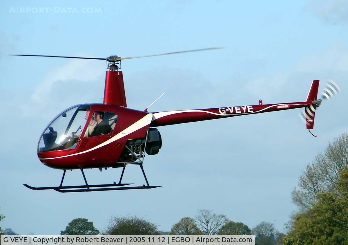 G-VEYE, 1981 Robinson R22 C/N 0140, Robinson R22 (Halfpenny Green)